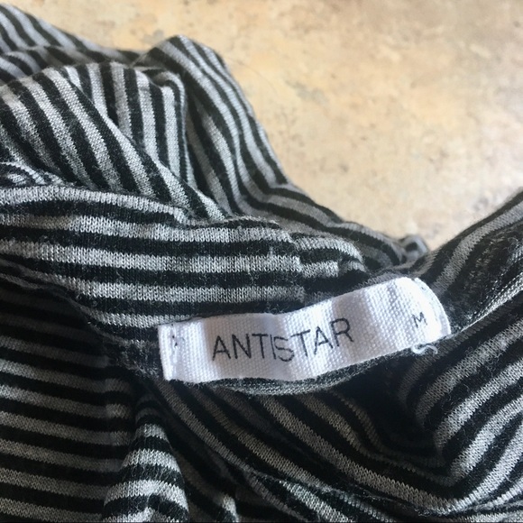 Turtle Neck - Picture 7 of 7